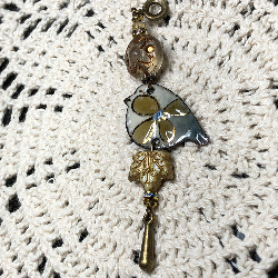 honey flower enameled bird necklace pendant