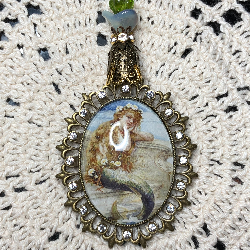 mermaid bride necklace pendant